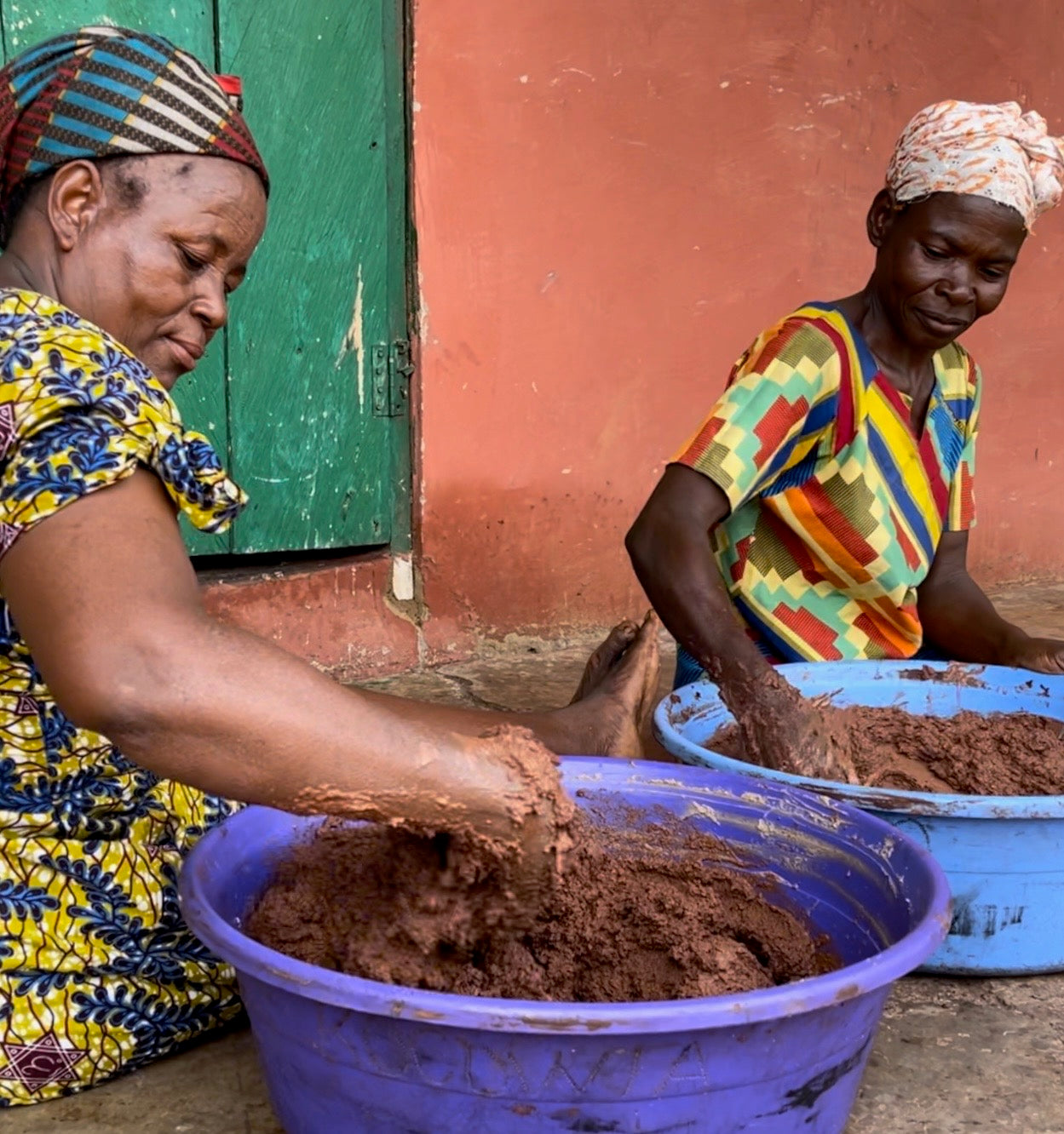 FairTale GHANA raw Shea butter 4.5 kg box, product photo.